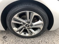 2017 Hyundai Elantra Limited | 2 Sets of Wheels Included!