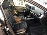 2017  Mazda3 GS Sedan | Sunroof