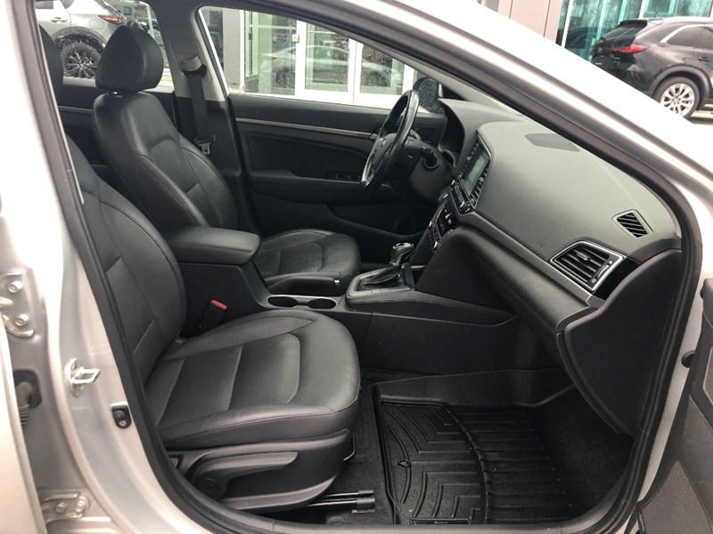 2017 Hyundai Elantra Limited | 2 Sets of Wheels Included!