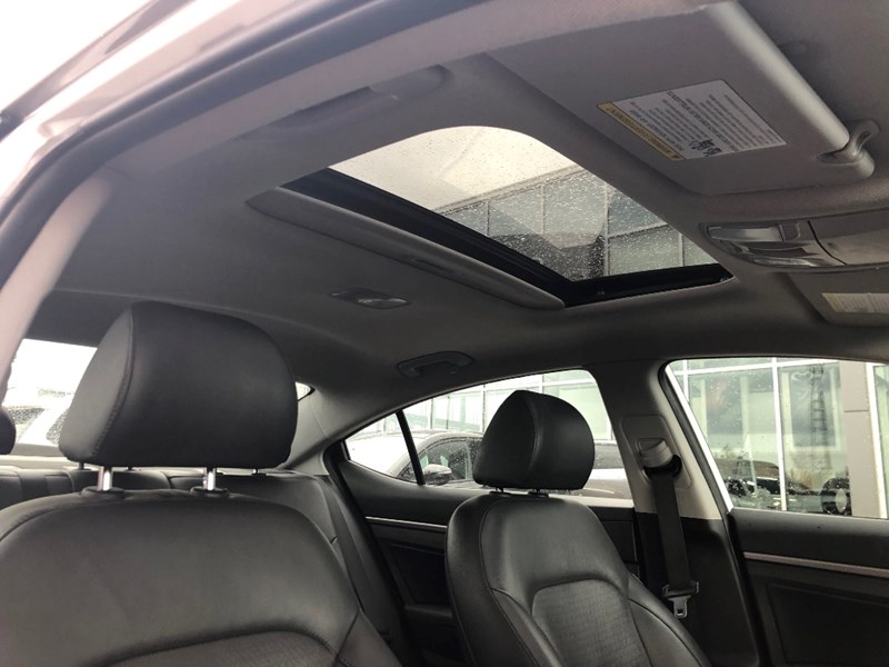 2017 Hyundai Elantra Limited | 2 Sets of Wheels Included!