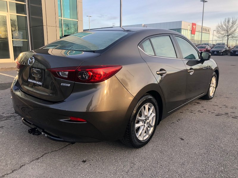 2017  Mazda3 GS Sedan | Sunroof