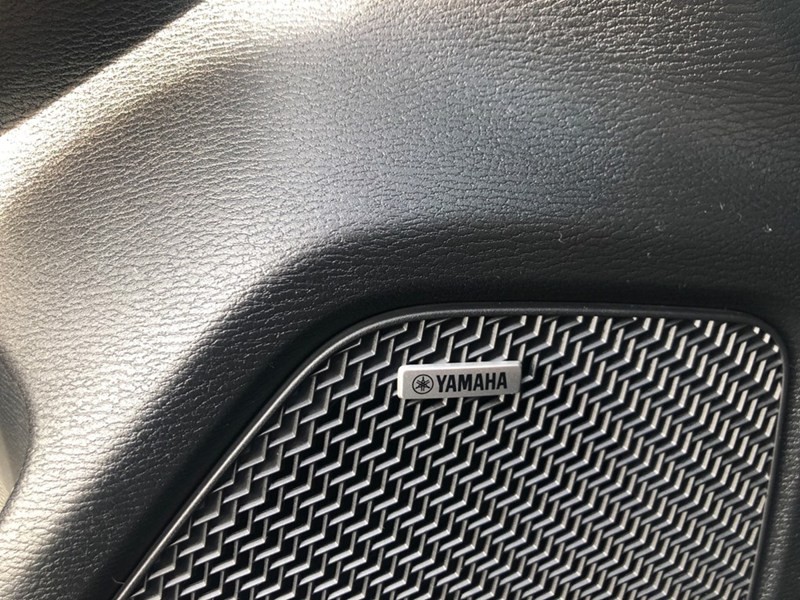 2025 Mitsubishi Outlander ES S-AWC | 7-Passenger