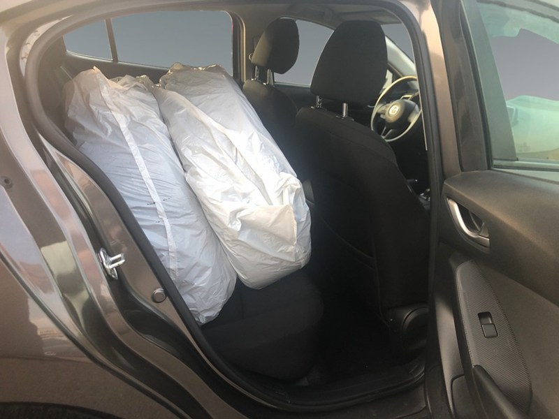 2015  Mazda3 Sport 4dr HB Sport Auto GX