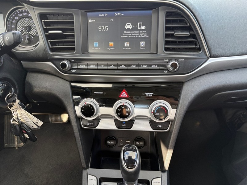 2019 Hyundai Elantra Preferred Auto